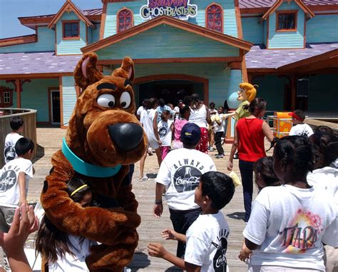 Six Flags Fiesta Texas is closing Scooby-Doo Ghostblasters