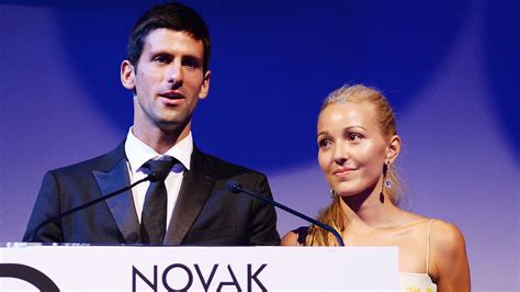 Novak Djokovic, longtime girlfriend expecting baby - ESPN