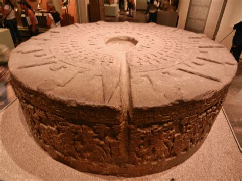 Aztec sacrificial stone of Tizoc - thought to have been a quauhxicalli ...