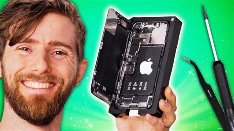 Linus Tech Tips on Twitter: "NEW VIDEO! Linus becomes a Genius (kind of) https://t.co/ukkFPoH8gH ...