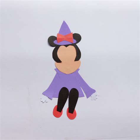 Minnie Mouse Halloween Craft with Paper Plate - Easy Crafts For Kids