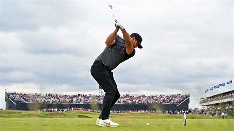 Is Brooks Koepka switching into new irons at the American Express?