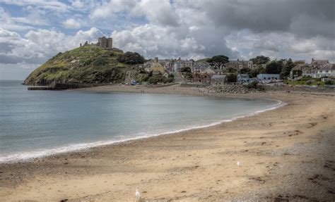 Criccieth Beach a superbly sunny place, in Gwynedd