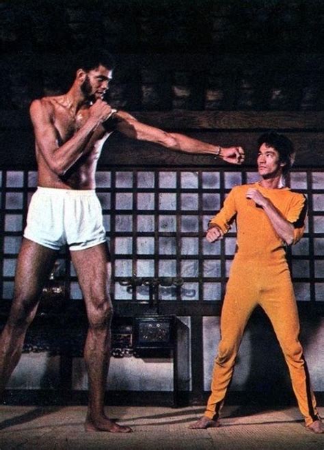 Kareem Abdul-Jabbar & Bruce Lee - Gallery | eBaum's World