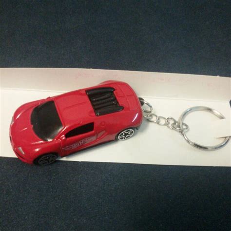 KitKat Hot Wheels Bugatti Key Chain, Hobbies & Toys, Toys & Games on Carousell