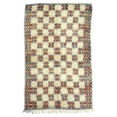 Vintage Beni Ourain rug / Moroccan Diamond Pattern Shag Rug 1980's, In Stock For Sale at 1stDibs
