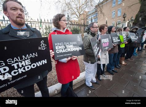 Saudi Embassy, London, UK. 8th January, 2016. Supporters of Raif Badawi ...