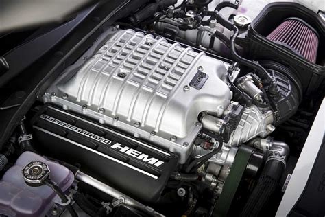 Give your car claws with the 807-horsepower Hellcat Redeye crate engine