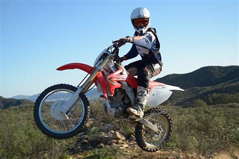 2017 Honda CRF250X Review - Dirt Bikes