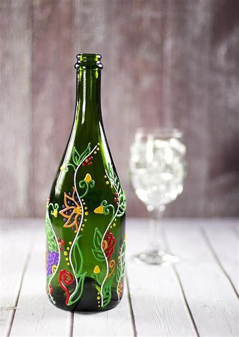 40 Amazing Wine Bottle Art Ideas which are practically Useful