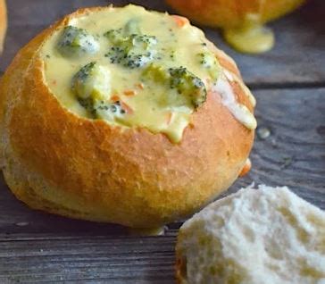 Saturday Recipe: Broccoli Cheese Soup Bread Bowls | TotallyTarget.com