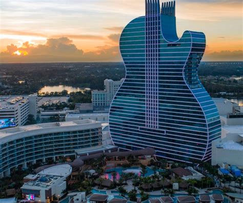 Seminole Hard Rock, el hotel en forma de guitarra que abrió en Fort Lauderdale