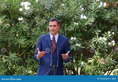 Spain Prime Minister Pedro Sanchez Speaks To Media Editorial Photography - Image of speak ...