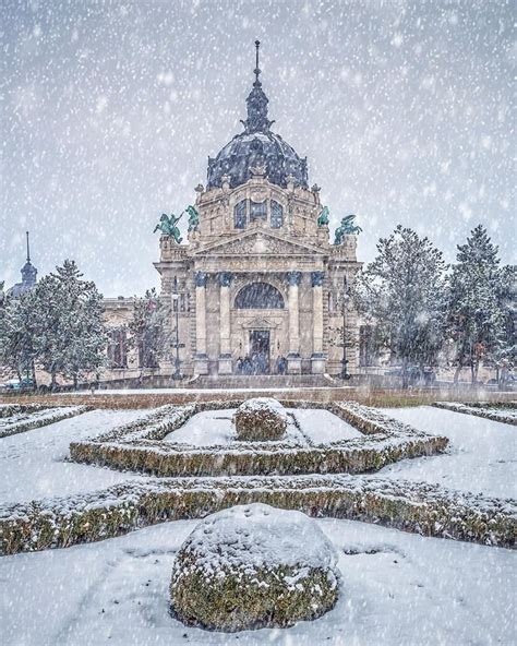 Budapest in Winter | MATTHEW'S ISLAND