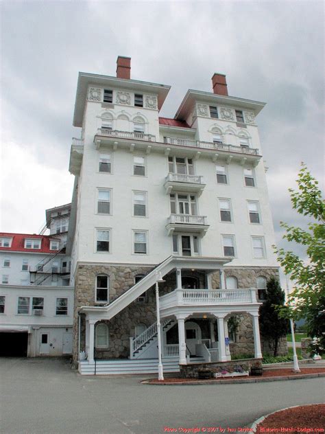 Historic Hotels & Lodges: The Mount Washington Hotel