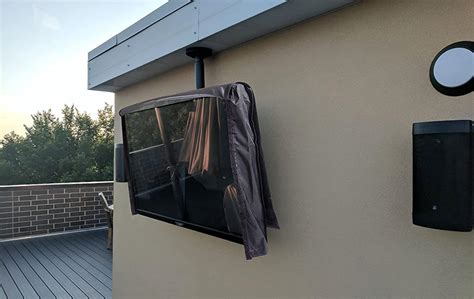 Best Outdoor TV Covers for Weather Resistance in 2022