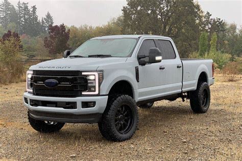 2024 Ford F250 Wheels - Elke Nicoli