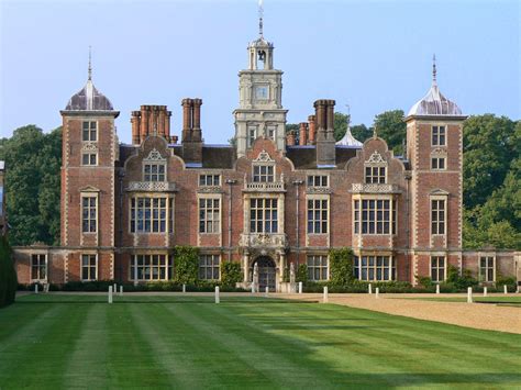 Visit These 5 Historic Houses in England’s Eastern Counties