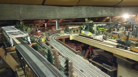 MASSIVE HO SCALE LAYOUT WITH SOUND DIESELS AND STEAM ENGINES OO GAUGE ...