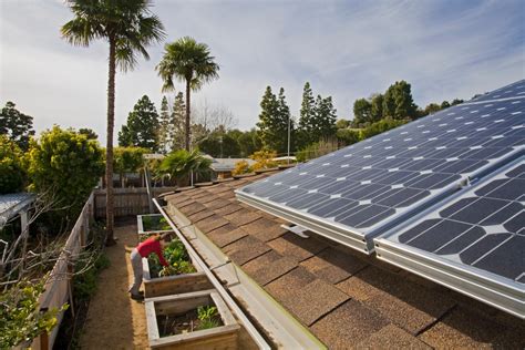 California to require solar panels on all new homes by 2020