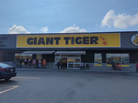 Virtual Store Tour - Giant Tiger, Sault Ste. Marie