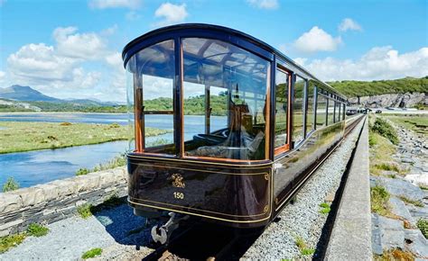 'Along These Tracks' Train Photos Site : Photo Ffestiniog Railway's New Pullman Observation Coach