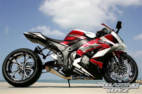 Roaring Toyz Custom Kawasaki ZX10 240 OSD Swingarm | Roaring Toyz