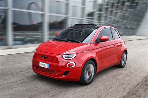 2023 Fiat 500 RED - Stunning HD Photos, Videos, Specs, Features & Price ...