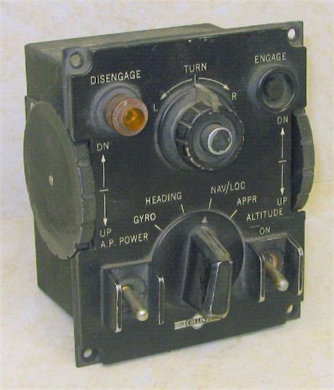 Flight Controller - Avionic Instruments - BMI Surplus