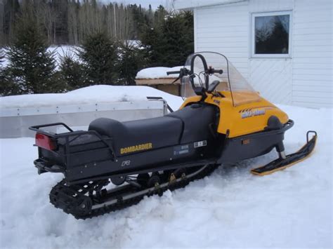 Review of BRP Ski-Doo TUNDRA R 2000: pictures, live photos & description BRP Ski-Doo TUNDRA R ...