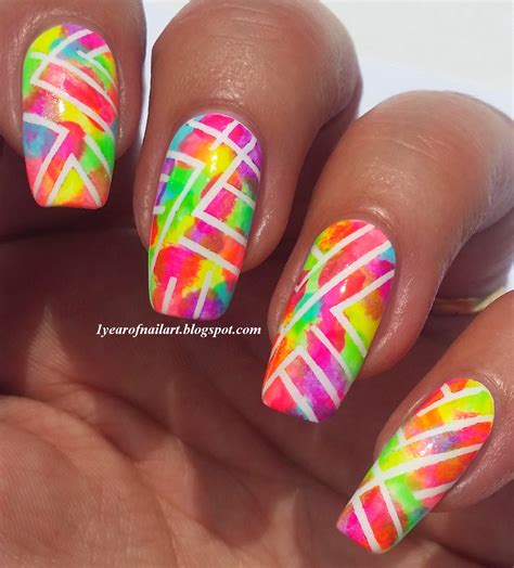 365+ days of nail art: Abstract neon nails