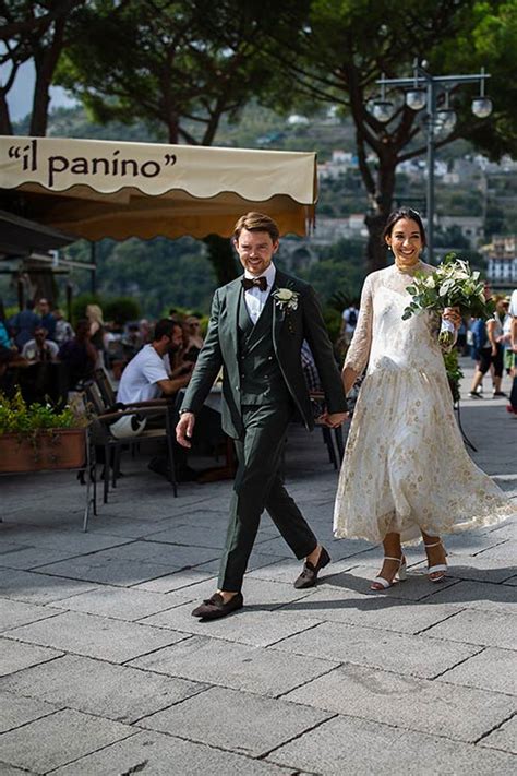 Intimate wedding in Ravello on Amalfi Coast | Villa Rufolo