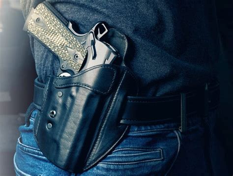 Urban Carry Holsters Review - Gun News Daily