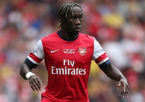 Bacary Sagna denies signing Manchester City Deal - Get French Football News