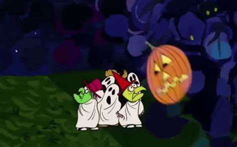 Charlie Brown Halloween GIFs - Find & Share on GIPHY