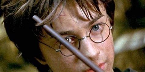 10 Things About Harry Potter's Scar That Make No Sense