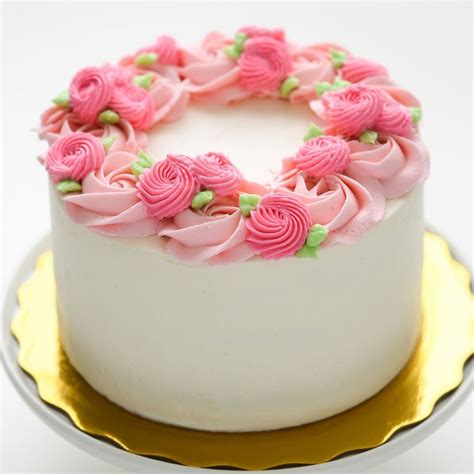 Pink Elegant Pink Cake | WeDeliverGifts