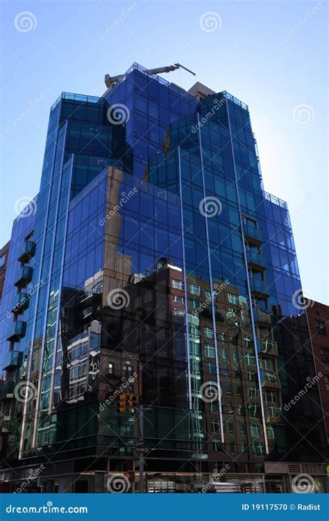 Construction of skyscraper stock photo. Image of towers - 19117570