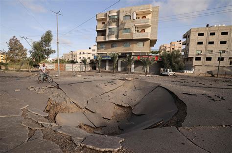 Food insecurity threatens Gaza as Israeli bombing disrupts aid efforts ...