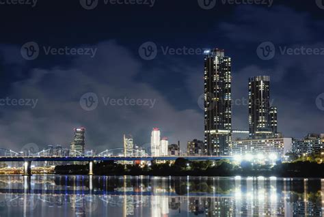 the night view of Seoul 9667113 Stock Photo at Vecteezy