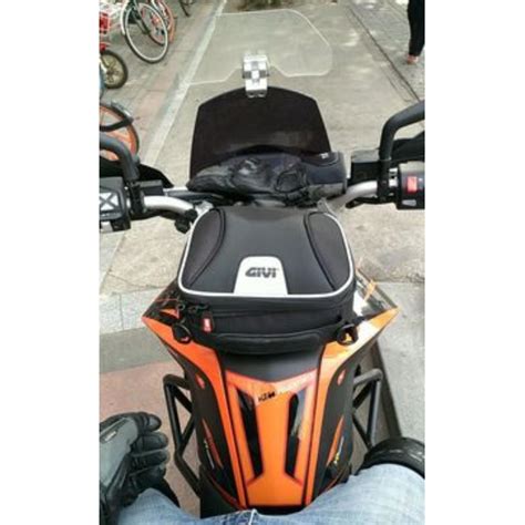 GIVI Fuel tanklock tank bag XS319 3 litre 3l lock, Motorbikes ...