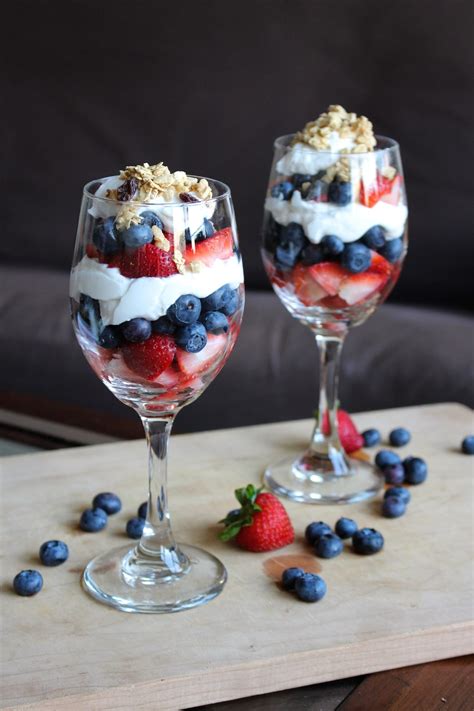 Simple Vegan Berries and Cream Parfaits