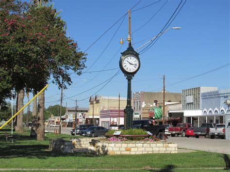 Luling Texas / Railroads, Oil and Watermelons - TRIPS INTO HISTORY