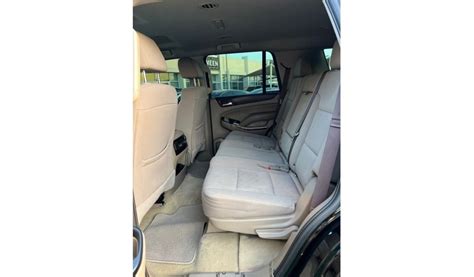 Used GMC Yukon SLE 2017 for sale in Dubai - 611713