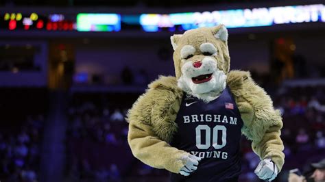 BYU's Mascot Cosmo Cougar Is A BEAST! | C101 | Klinger