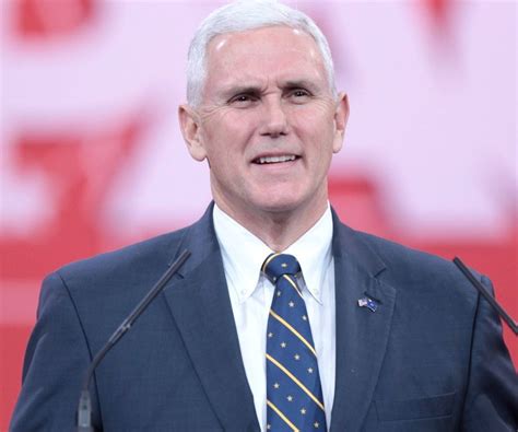 Mike Pence Biography - Childhood, Life Achievements & Timeline