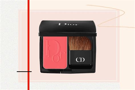 7 Matte Blushes to Achieve the Most Natural Flush