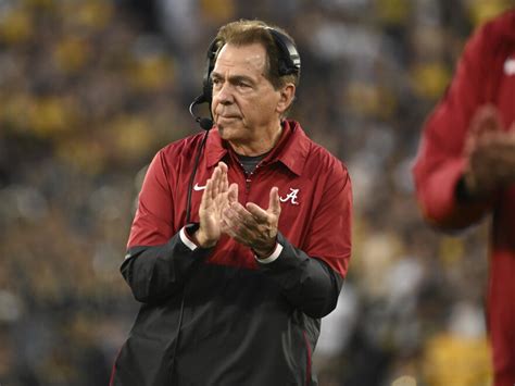 Nick Saban retires as Alabama's football coach after a record 7 national titles