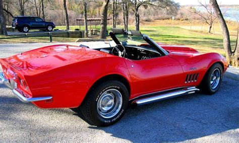 1969 Chevolet Corvette Stingray | Corvette stingray, Corvette, Chevy ...