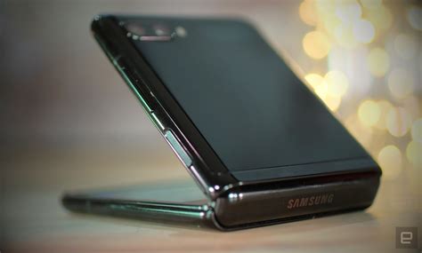 Samsung Galaxy Z Flip 4 User Guide